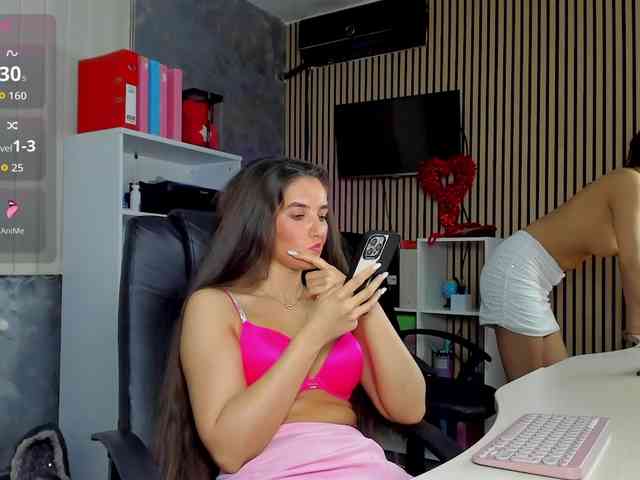 DaryaStars webcam