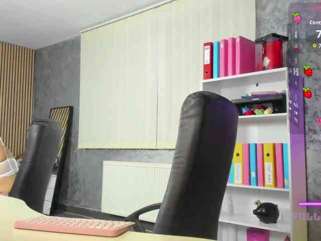 DaryaStars webcam