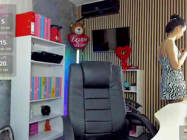 DaryaStars webcam