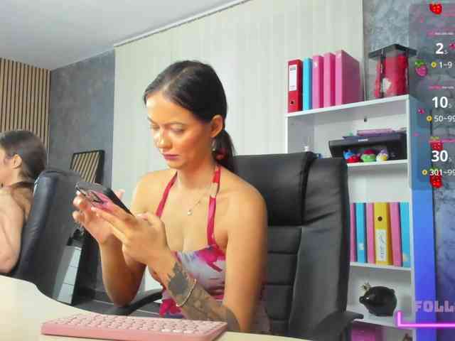DaryaStars webcam