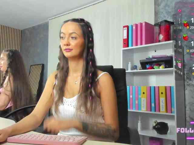 DaryaStars webcam