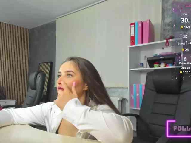 DaryaStars webcam