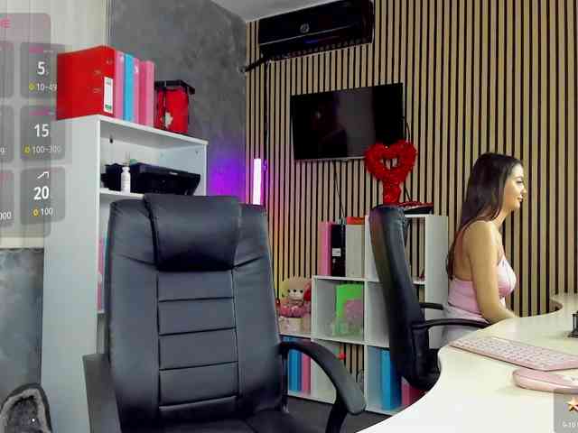 DaryaStars webcam