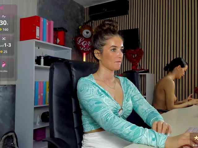 DaryaStars webcam