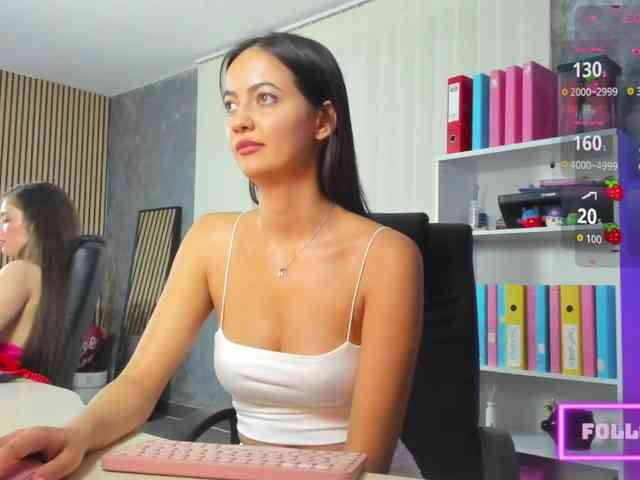 DaryaStars webcam