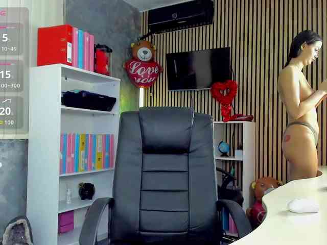 DaryaStars webcam