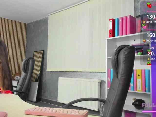DaryaStars webcam