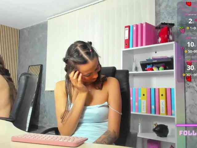 DaryaStars webcam