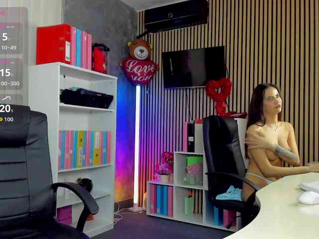 DaryaStars webcam