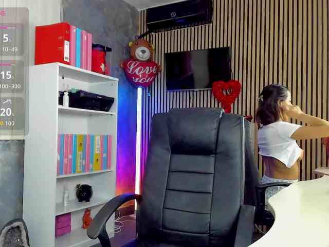 DaryaStars webcam