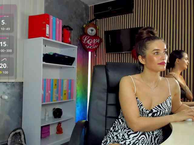 DaryaStars webcam
