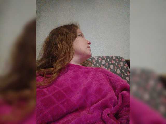 Solnyshko3331, en directo ahora en BongaCams