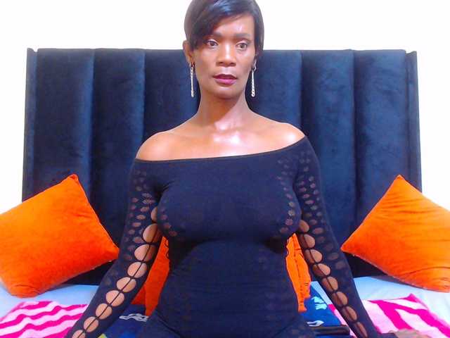 lexybooty live cam on BongaCams