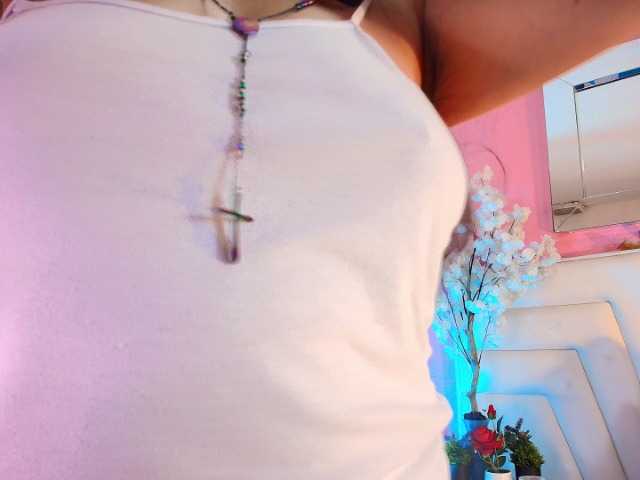 moxa-hot Live Cam pe BongaCams