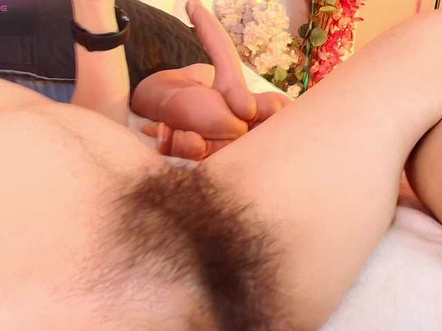 moxa-hot live webcam show