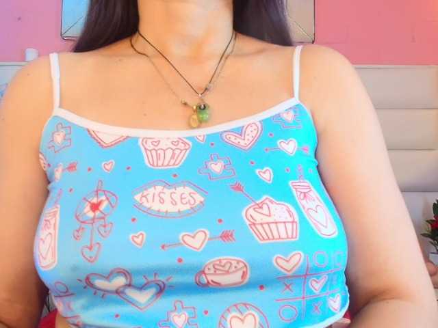 moxa-hot live cam on BongaCams