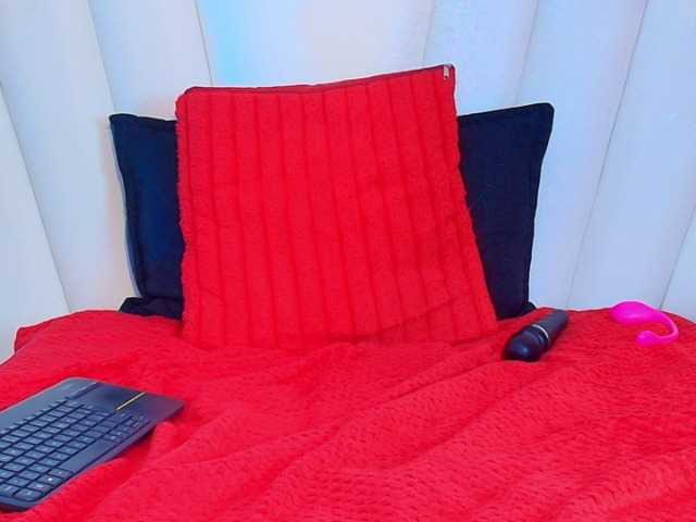 moxa-hot live cam