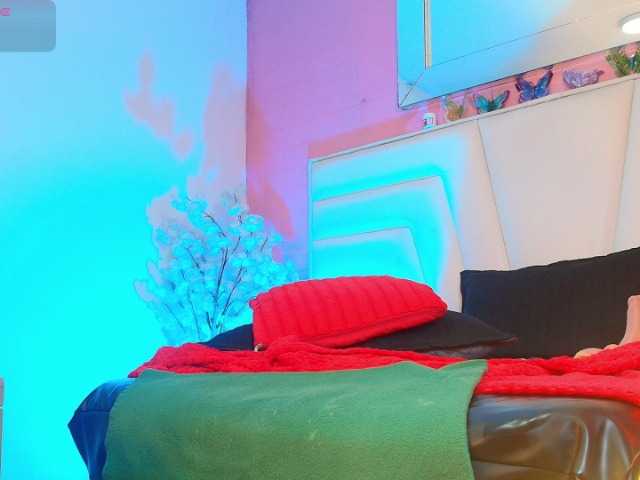 moxa-hot live cam on BongaCams