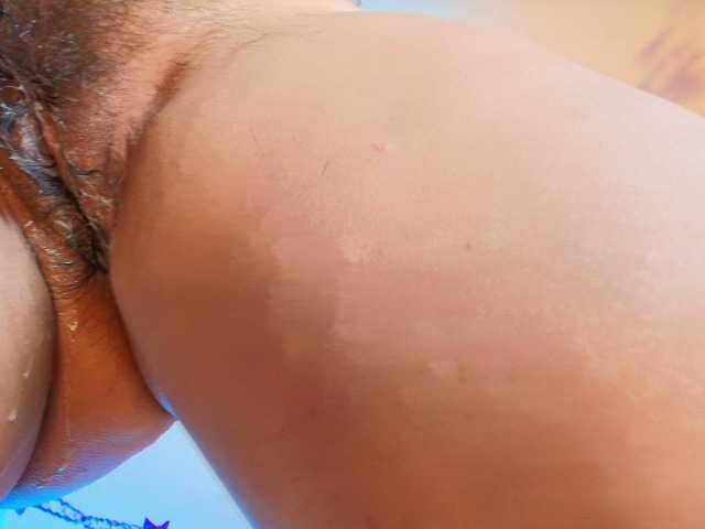 moxa-hot live cam preview