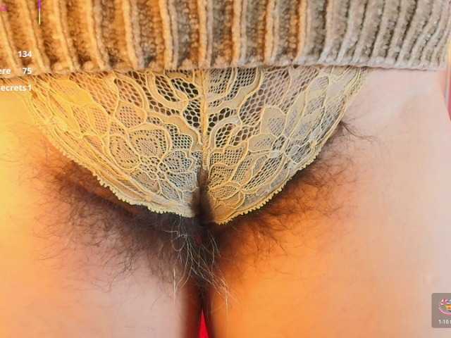 moxa-hot live cam on BongaCams