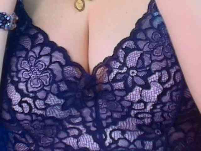 moxa-hot webcam