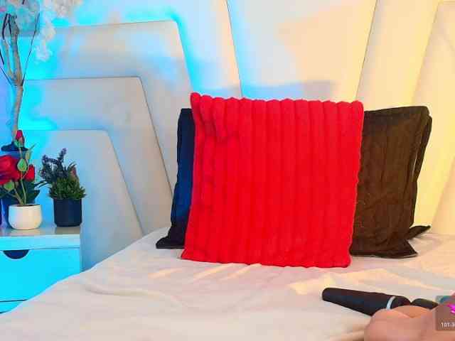 moxa-hot webcam