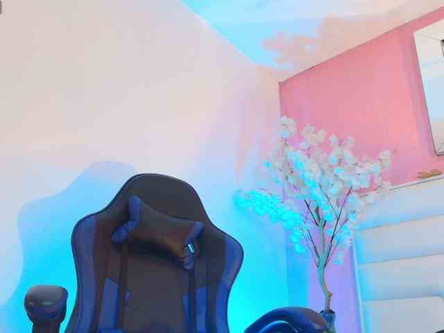 moxa-hot webcam