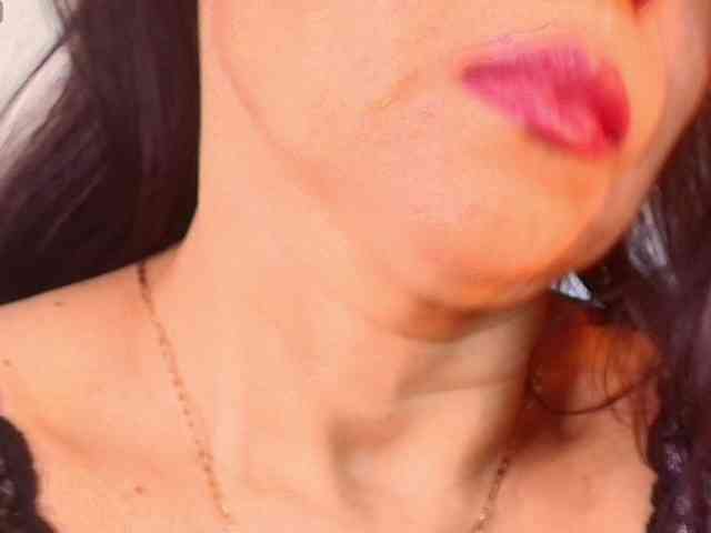 moxa-hot webcam