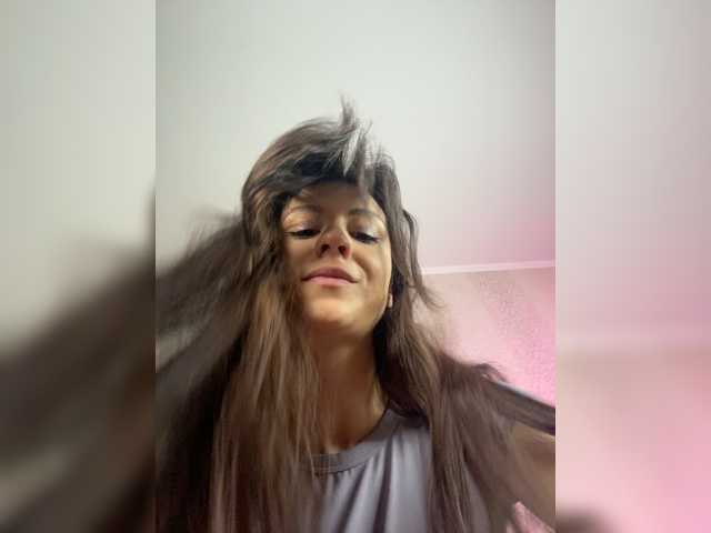 MeganOrtega, modèle webcam