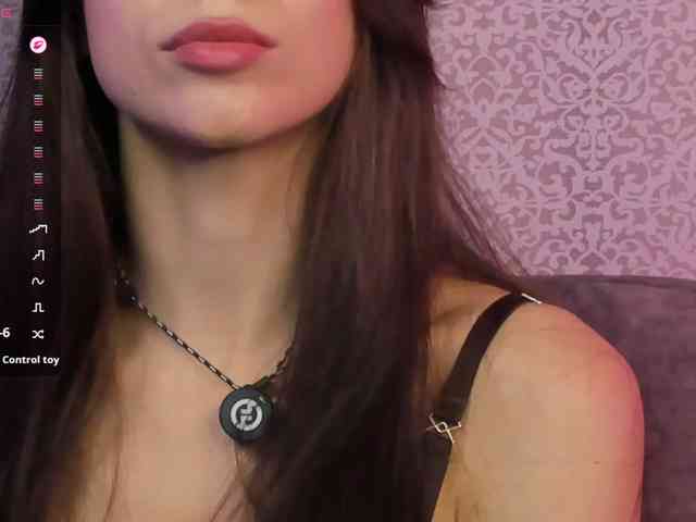 _Meggi_ webcam