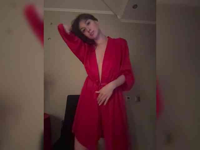 _Meggi_ webcam