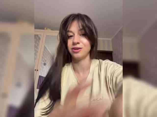 _Meggi_ webcam