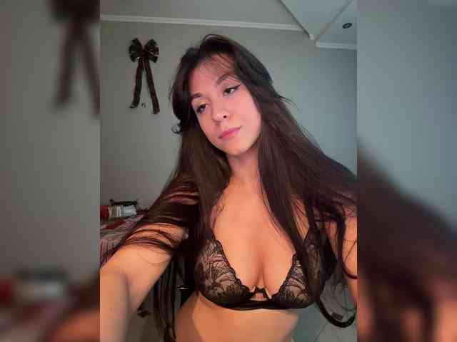 _Meggi_ webcam