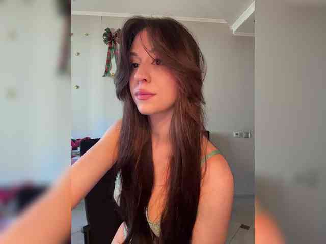 _Meggi_ webcam
