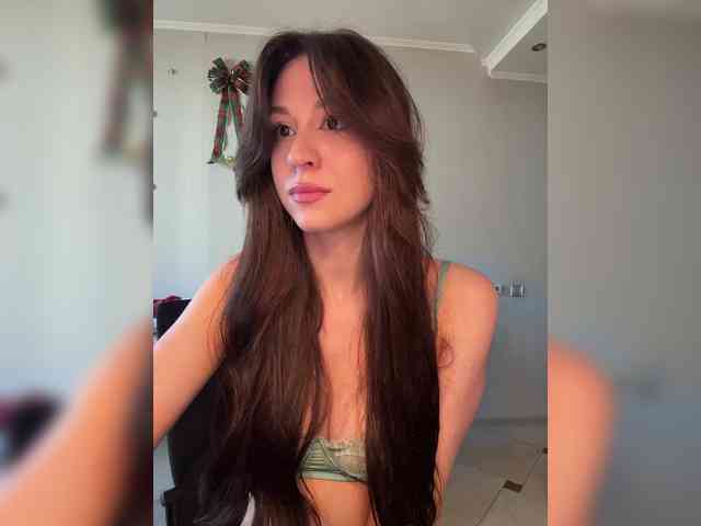 _Meggi_ webcam