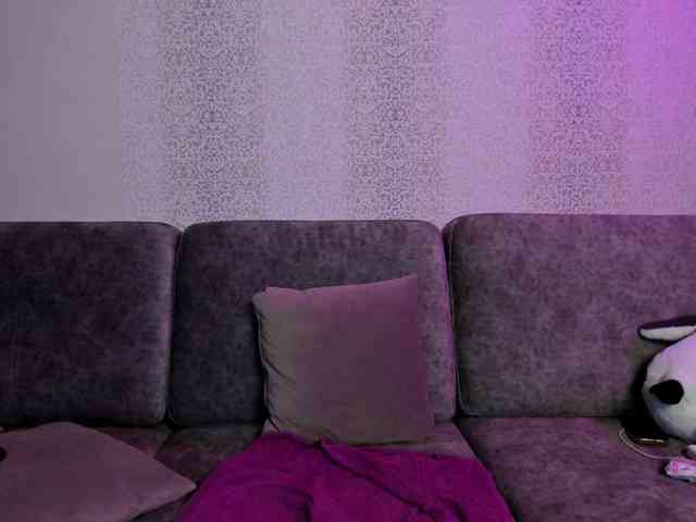 _Meggi_ webcam