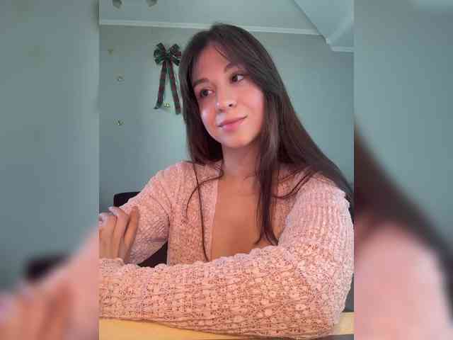 _Meggi_ webcam