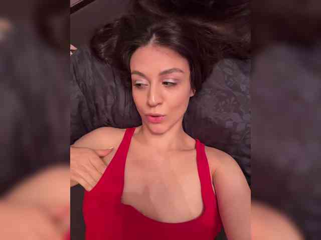 _Meggi_ webcam