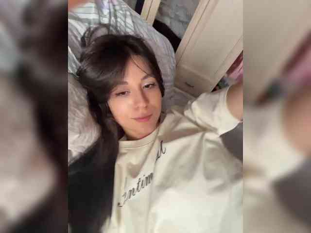 _Meggi_ webcam