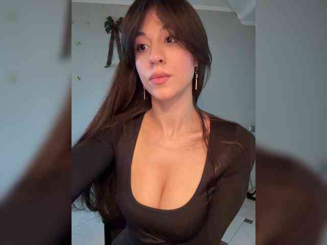 _Meggi_ webcam