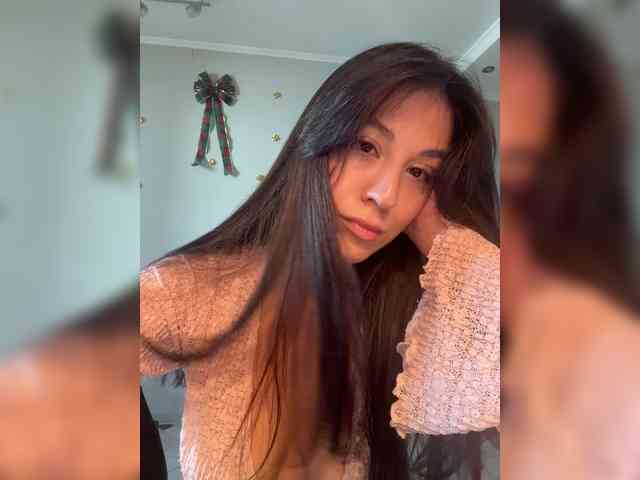 _Meggi_ webcam