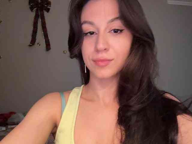_Meggi_ webcam