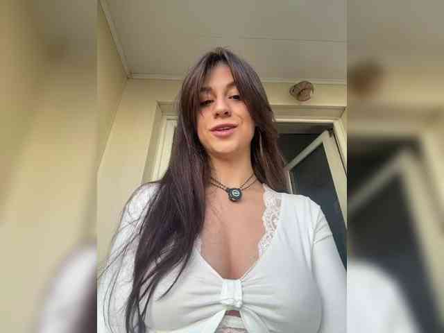 _Meggi_ webcam