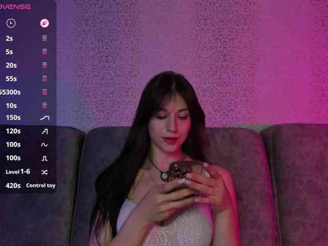 _Meggi_ webcam