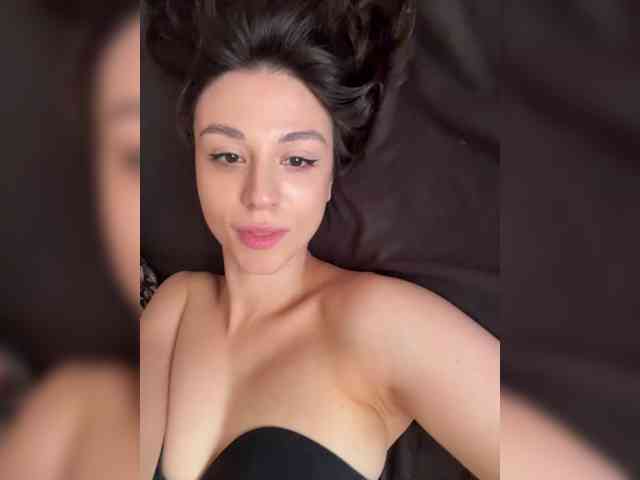 MeganOrtega live female cam on bongacams