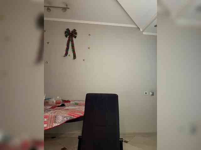 _Meggi_ webcam