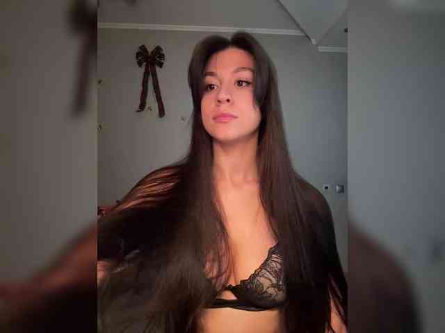 _Meggi_ webcam
