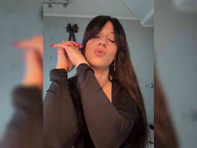 _Meggi_ webcam