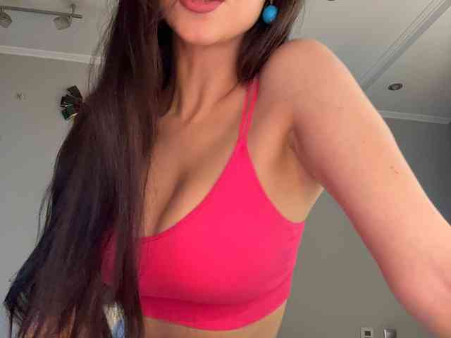 _Meggi_ webcam