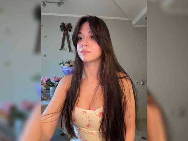 _Meggi_ webcam